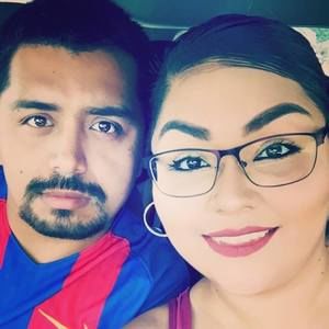 Meet your Posher, Carlos